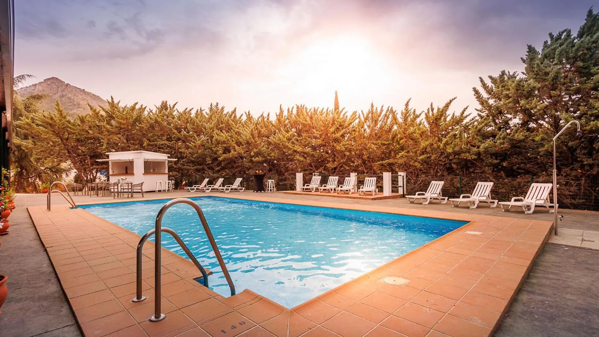 Apiedesierra - Caserio Del Colmenar Huetor Santillan Holiday home