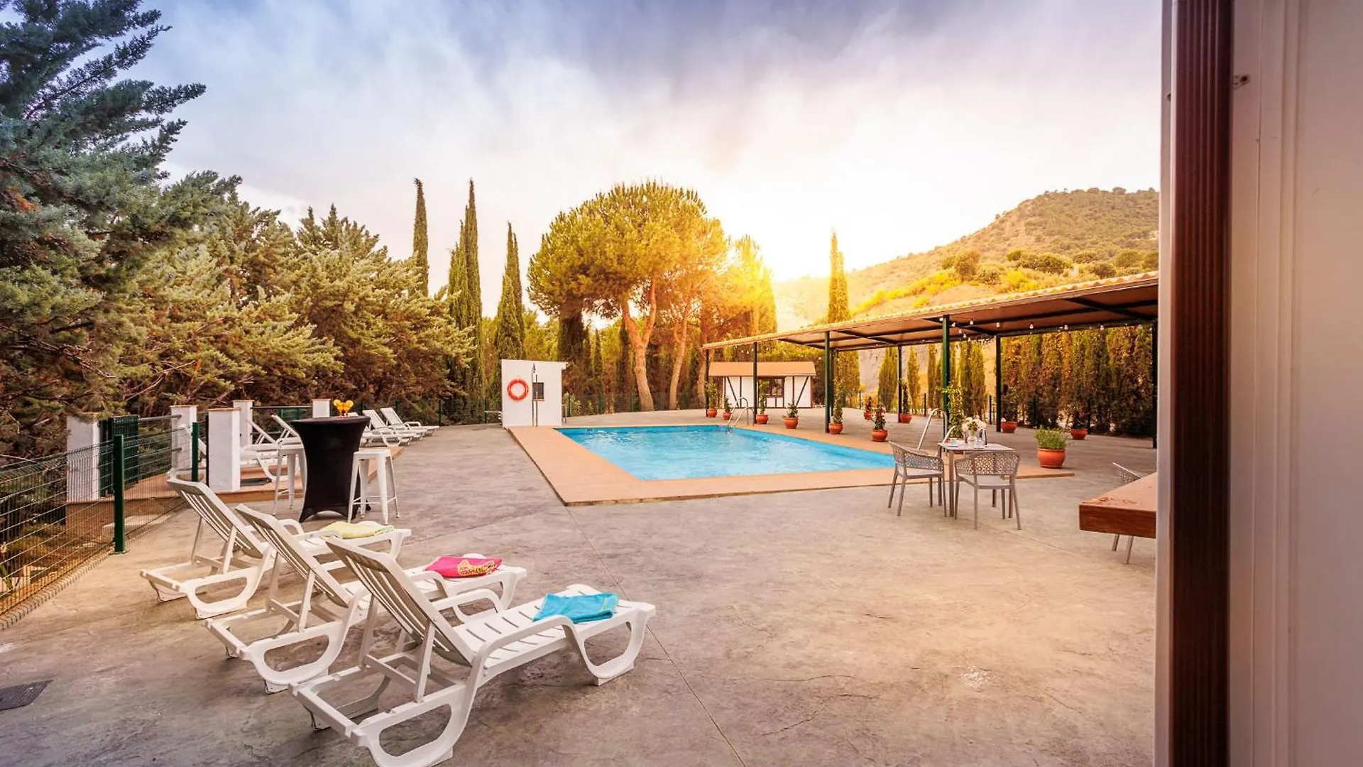 Holiday home Apiedesierra - Caserio Del Colmenar Huetor Santillan
