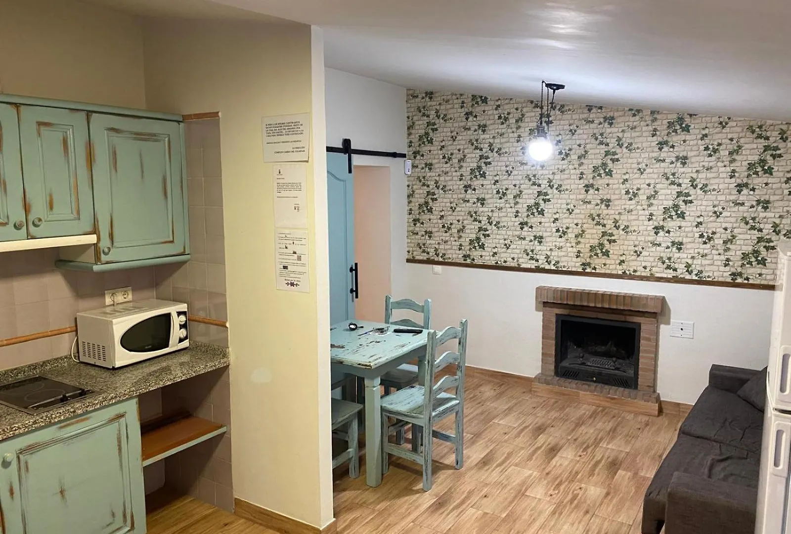 Apiedesierra - Caserio Del Colmenar Huetor Santillan Holiday home